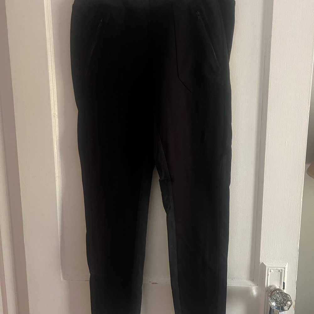 Belyn Key Commuter Tight Black Pants